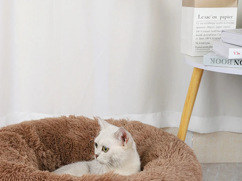 Fluffy Donut Pet Bed – Calming Round Nest for Cats & Small Dogs